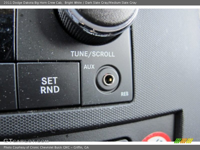 Bright White / Dark Slate Gray/Medium Slate Gray 2011 Dodge Dakota Big Horn Crew Cab