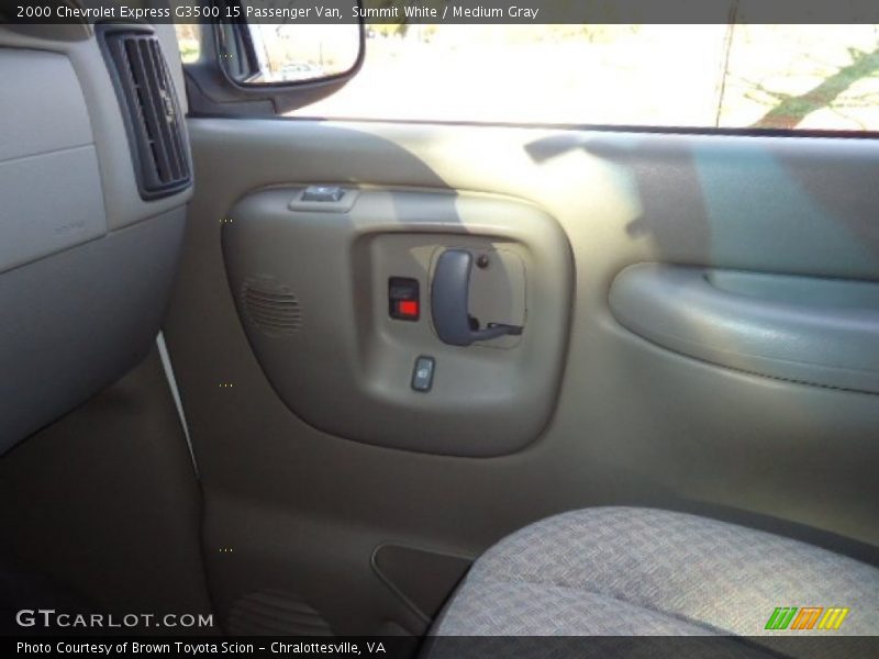 Summit White / Medium Gray 2000 Chevrolet Express G3500 15 Passenger Van