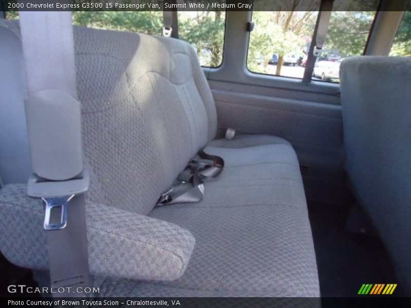 Summit White / Medium Gray 2000 Chevrolet Express G3500 15 Passenger Van