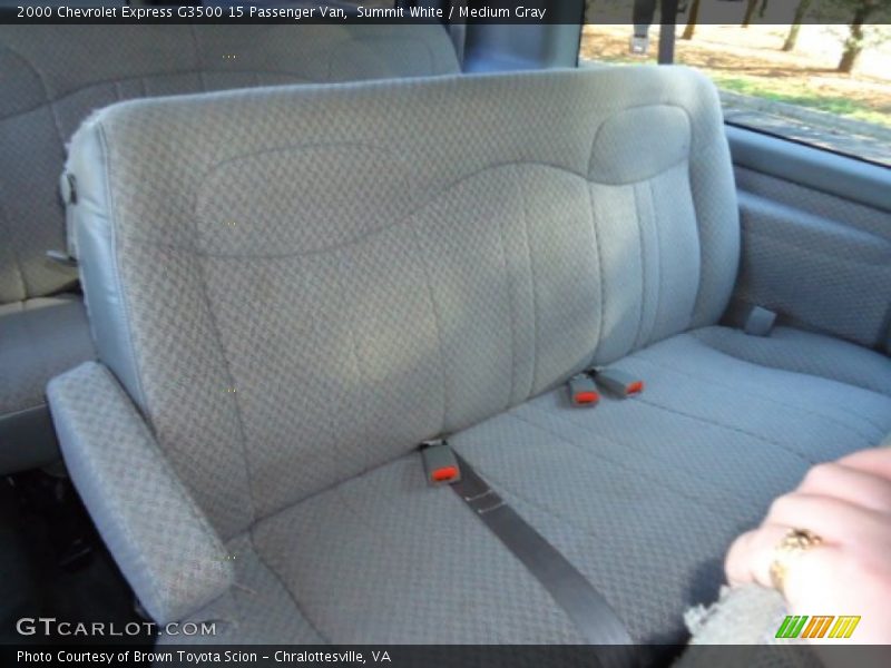 Summit White / Medium Gray 2000 Chevrolet Express G3500 15 Passenger Van