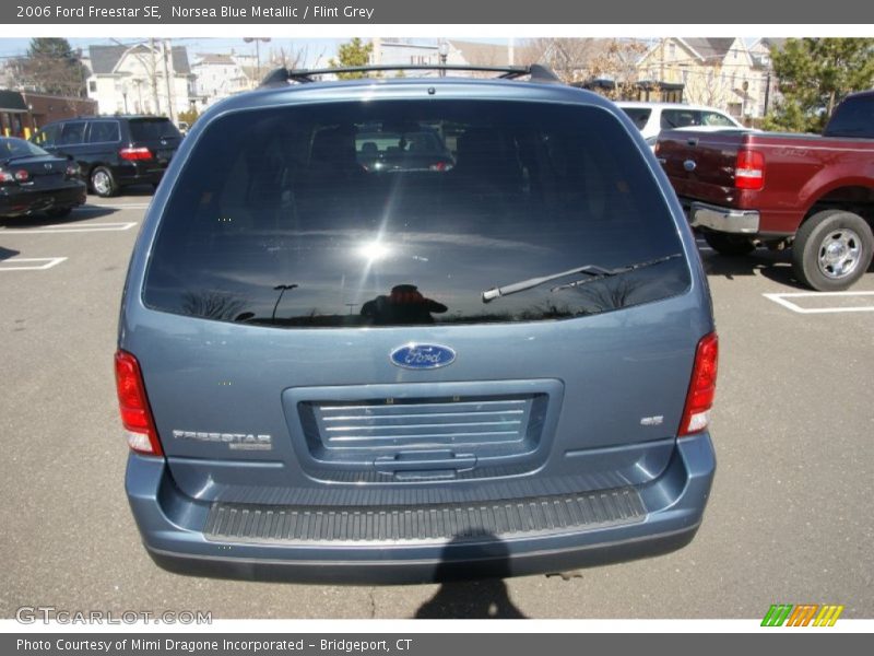 Norsea Blue Metallic / Flint Grey 2006 Ford Freestar SE
