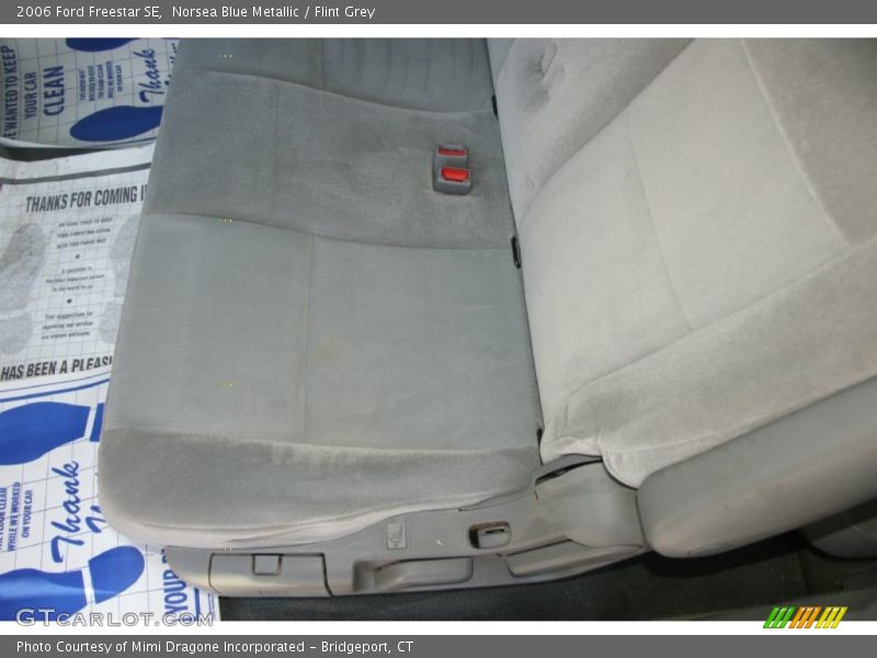 Norsea Blue Metallic / Flint Grey 2006 Ford Freestar SE