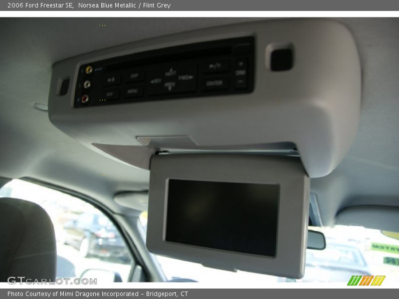 Norsea Blue Metallic / Flint Grey 2006 Ford Freestar SE