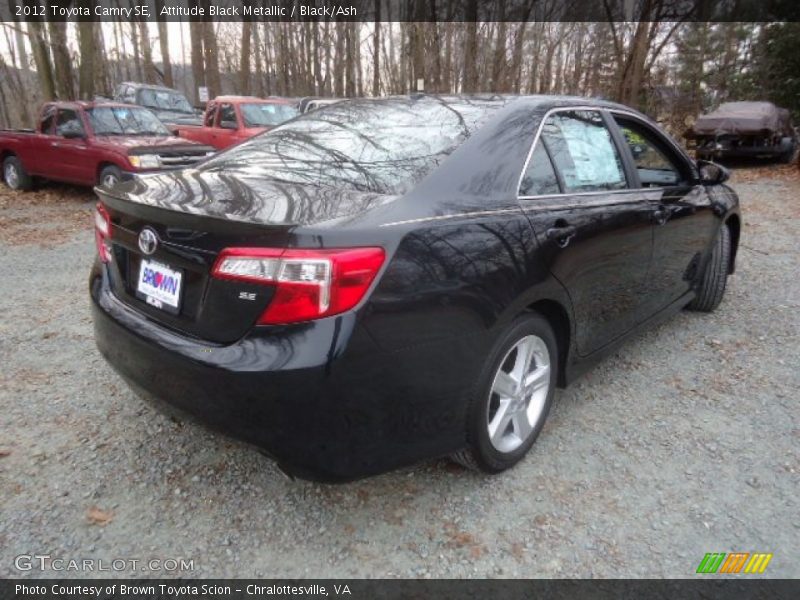 Attitude Black Metallic / Black/Ash 2012 Toyota Camry SE