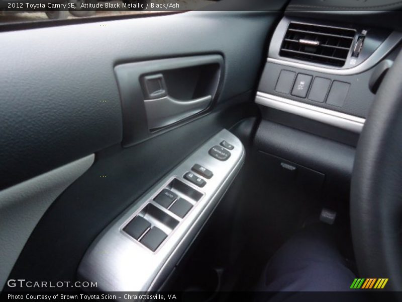 Attitude Black Metallic / Black/Ash 2012 Toyota Camry SE