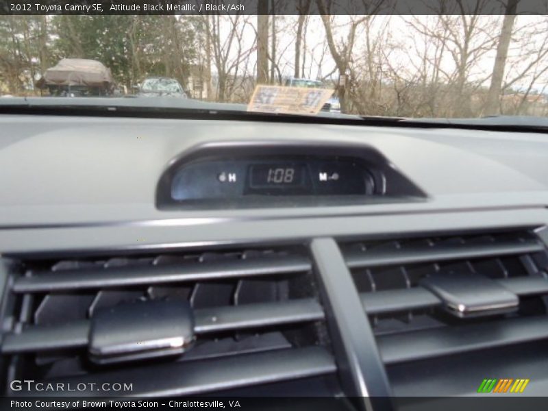 Attitude Black Metallic / Black/Ash 2012 Toyota Camry SE
