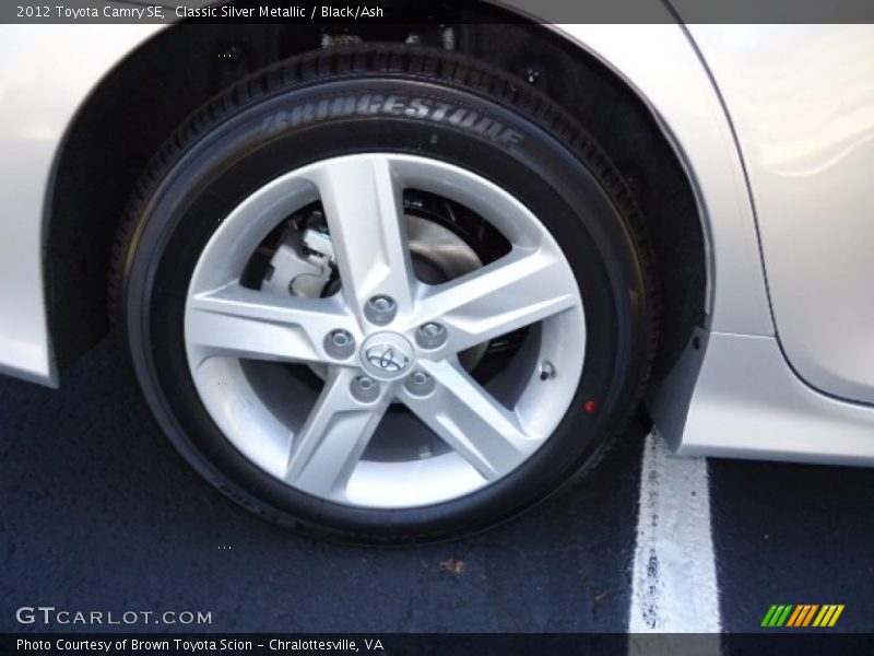 Classic Silver Metallic / Black/Ash 2012 Toyota Camry SE