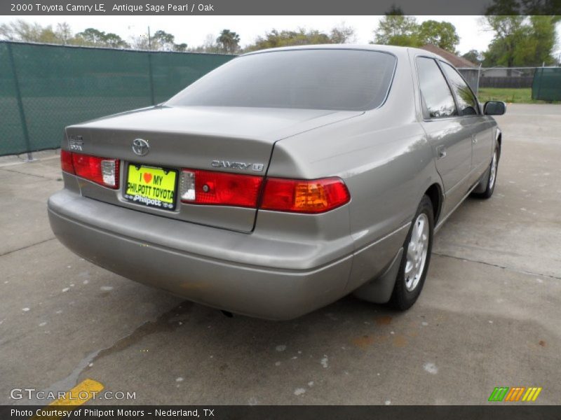 Antique Sage Pearl / Oak 2000 Toyota Camry LE