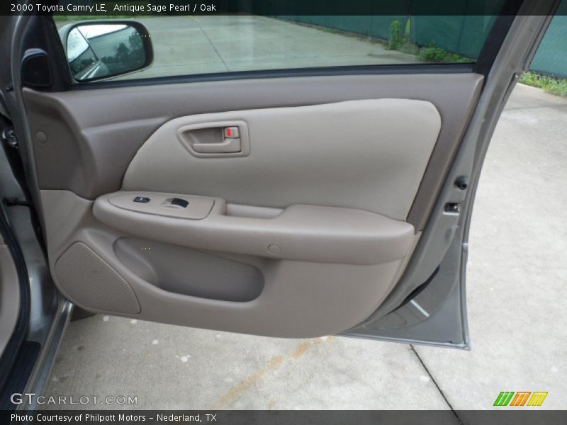Antique Sage Pearl / Oak 2000 Toyota Camry LE