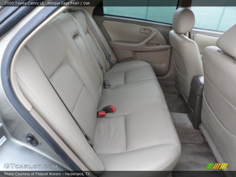 Antique Sage Pearl / Oak 2000 Toyota Camry LE