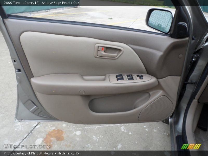 Antique Sage Pearl / Oak 2000 Toyota Camry LE