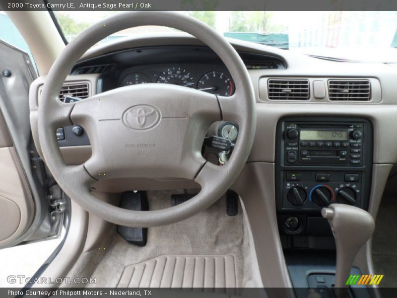 Antique Sage Pearl / Oak 2000 Toyota Camry LE