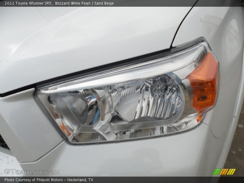 Blizzard White Pearl / Sand Beige 2011 Toyota 4Runner SR5