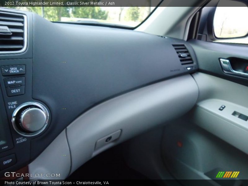 Classic Silver Metallic / Ash 2012 Toyota Highlander Limited