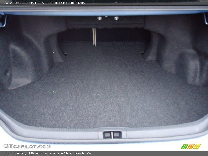 Attitude Black Metallic / Ivory 2012 Toyota Camry LE