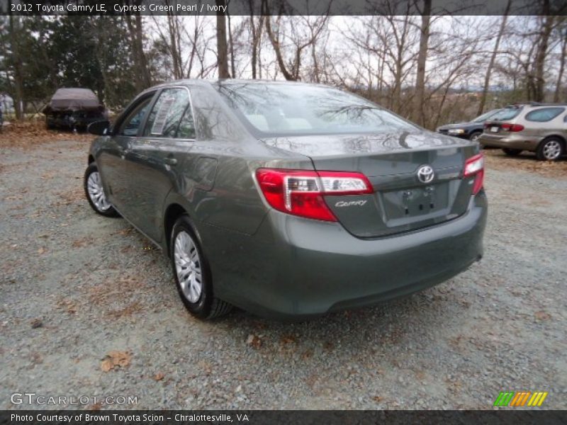 Cypress Green Pearl / Ivory 2012 Toyota Camry LE
