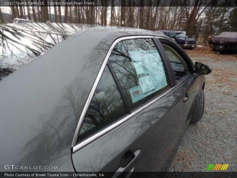 Cypress Green Pearl / Ivory 2012 Toyota Camry LE