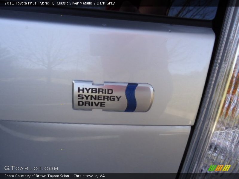 Classic Silver Metallic / Dark Gray 2011 Toyota Prius Hybrid III