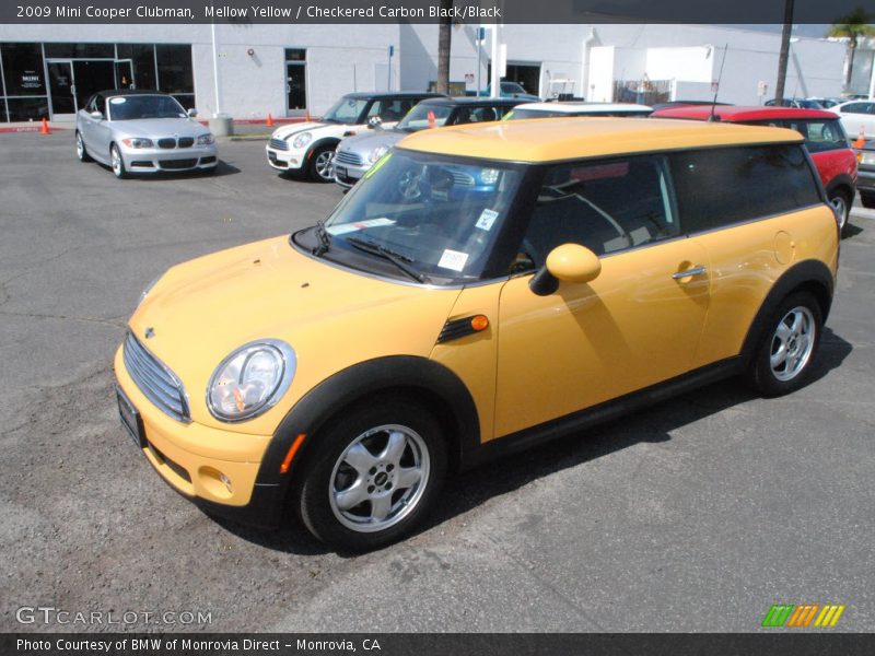 Mellow Yellow / Checkered Carbon Black/Black 2009 Mini Cooper Clubman