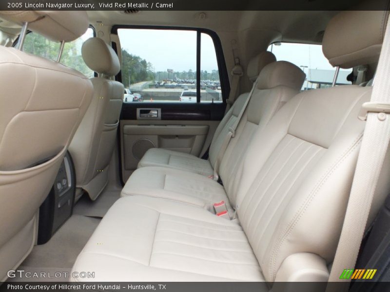 Vivid Red Metallic / Camel 2005 Lincoln Navigator Luxury