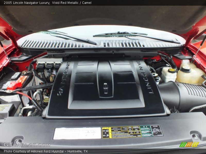 Vivid Red Metallic / Camel 2005 Lincoln Navigator Luxury