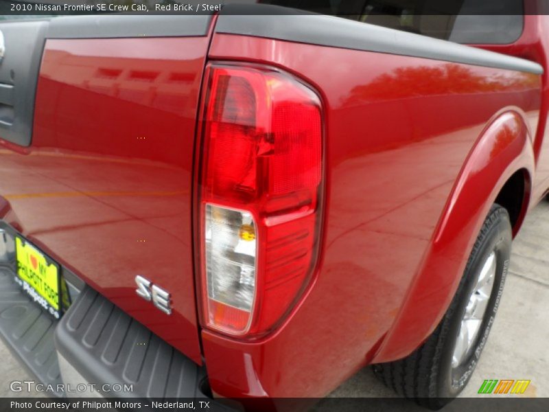 Red Brick / Steel 2010 Nissan Frontier SE Crew Cab