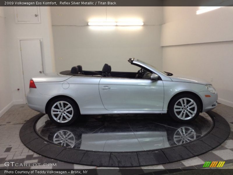 Reflex Silver Metallic / Titan Black 2009 Volkswagen Eos Komfort