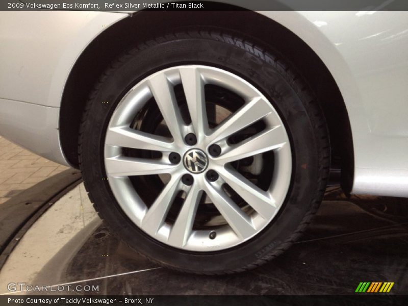 Reflex Silver Metallic / Titan Black 2009 Volkswagen Eos Komfort