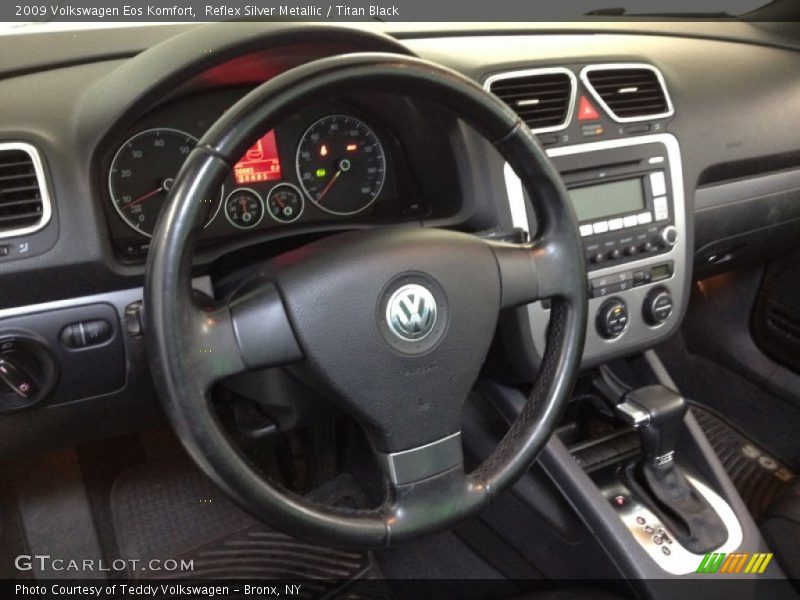 Reflex Silver Metallic / Titan Black 2009 Volkswagen Eos Komfort