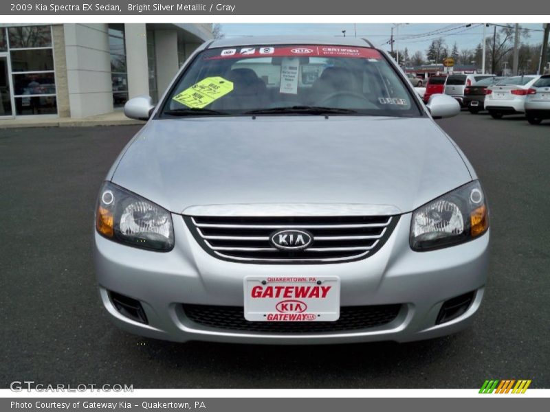 Bright Silver Metallic / Gray 2009 Kia Spectra EX Sedan