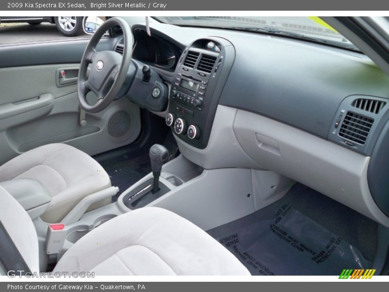 Bright Silver Metallic / Gray 2009 Kia Spectra EX Sedan