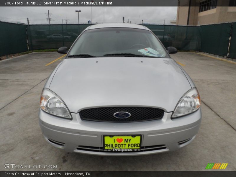 Silver Frost Metallic / Medium/Dark Flint 2007 Ford Taurus SE