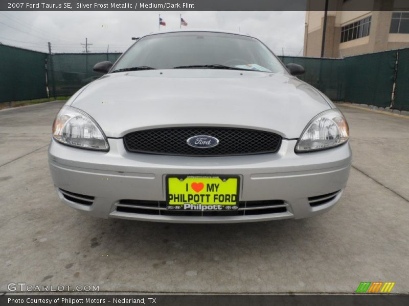 Silver Frost Metallic / Medium/Dark Flint 2007 Ford Taurus SE