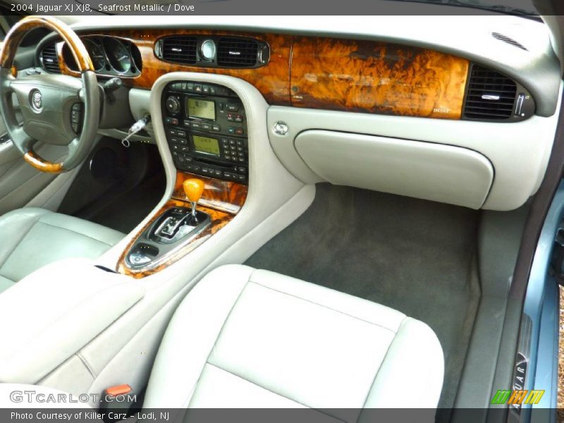 Seafrost Metallic / Dove 2004 Jaguar XJ XJ8