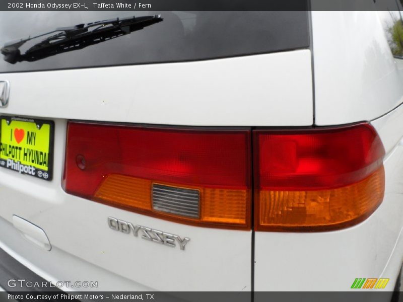 Taffeta White / Fern 2002 Honda Odyssey EX-L