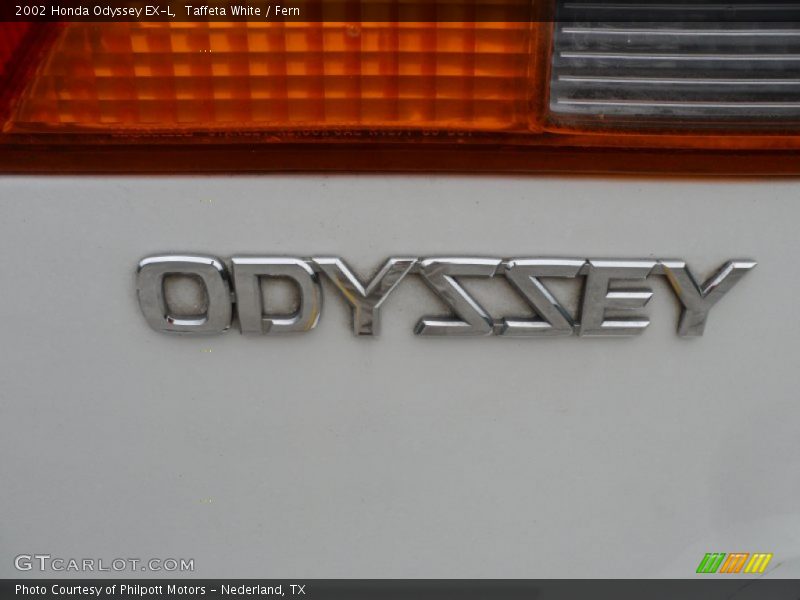 Taffeta White / Fern 2002 Honda Odyssey EX-L