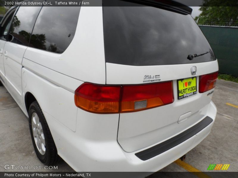 Taffeta White / Fern 2002 Honda Odyssey EX-L
