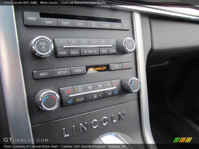 Controls of 2010 MKS AWD