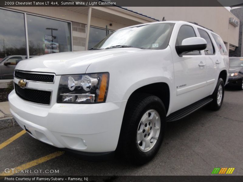 Summit White / Light Cashmere 2009 Chevrolet Tahoe LT 4x4