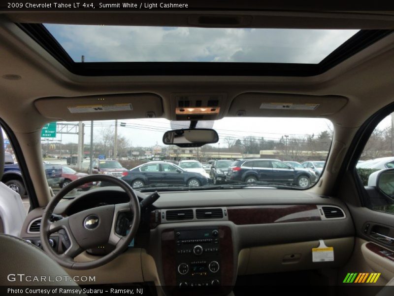 Summit White / Light Cashmere 2009 Chevrolet Tahoe LT 4x4