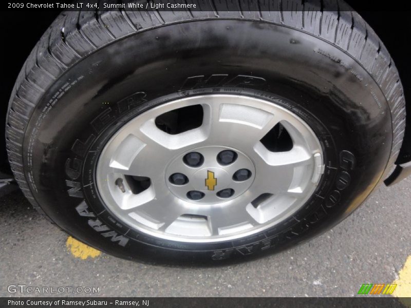 Summit White / Light Cashmere 2009 Chevrolet Tahoe LT 4x4