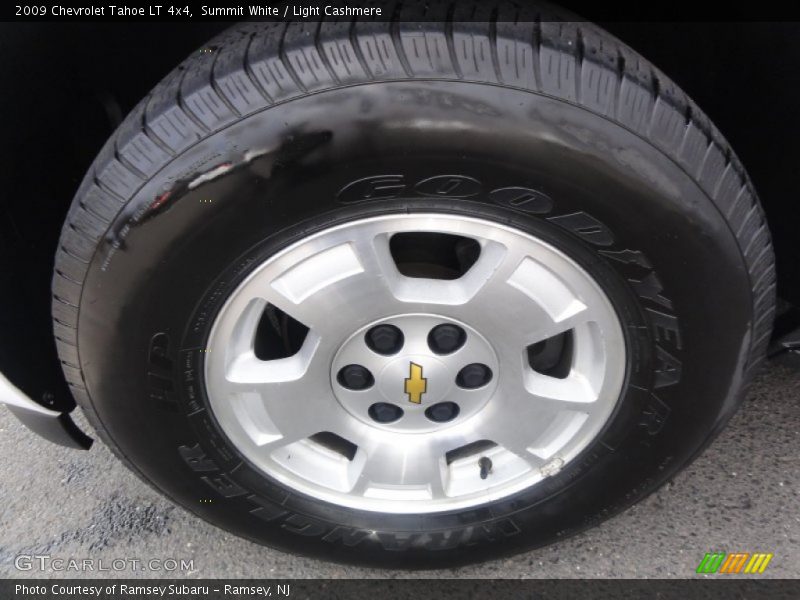 Summit White / Light Cashmere 2009 Chevrolet Tahoe LT 4x4