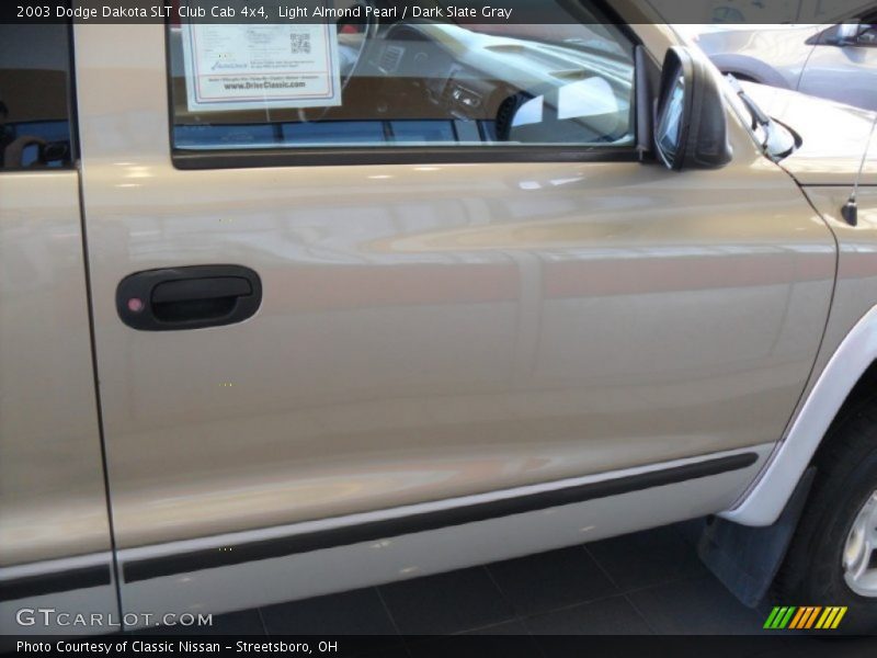 Light Almond Pearl / Dark Slate Gray 2003 Dodge Dakota SLT Club Cab 4x4