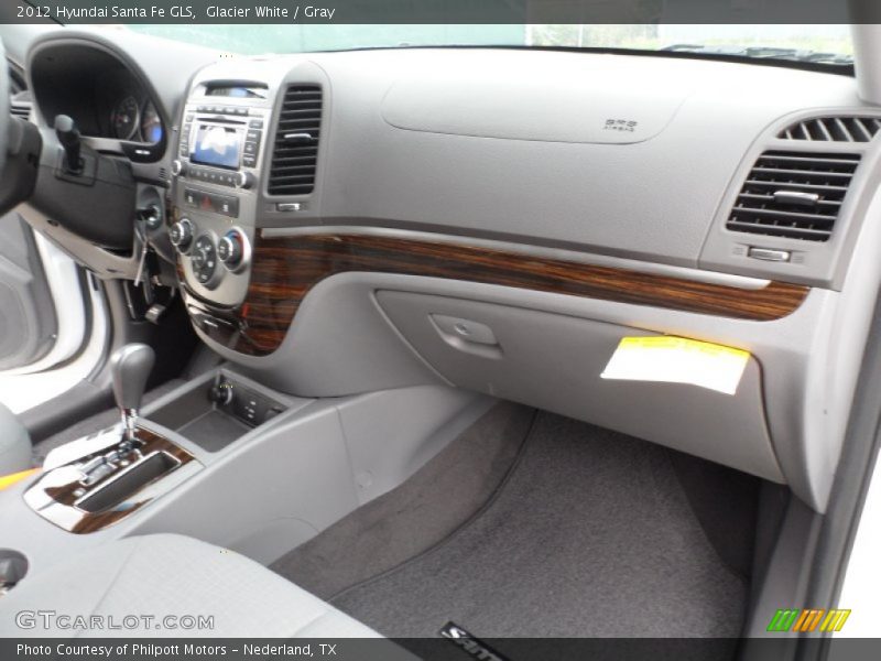Glacier White / Gray 2012 Hyundai Santa Fe GLS