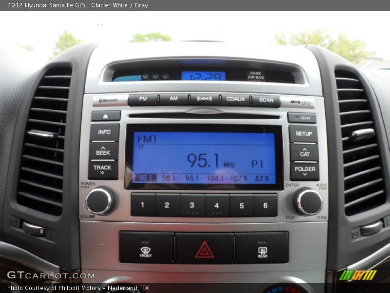 Glacier White / Gray 2012 Hyundai Santa Fe GLS