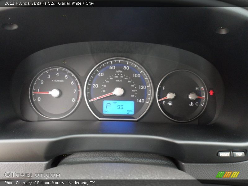 Glacier White / Gray 2012 Hyundai Santa Fe GLS
