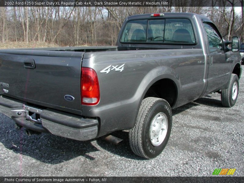 Dark Shadow Grey Metallic / Medium Flint 2002 Ford F250 Super Duty XL Regular Cab 4x4