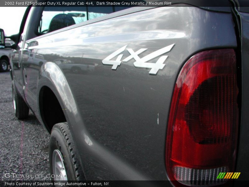 Dark Shadow Grey Metallic / Medium Flint 2002 Ford F250 Super Duty XL Regular Cab 4x4