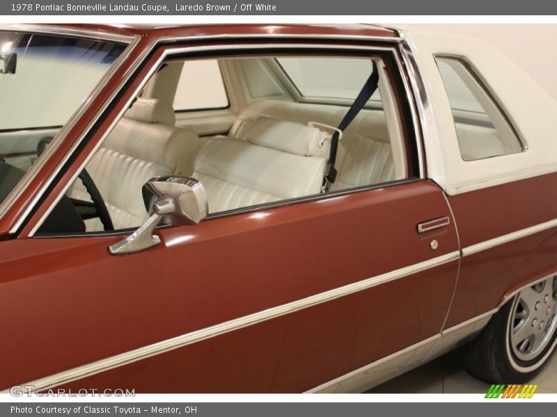 Laredo Brown / Off White 1978 Pontiac Bonneville Landau Coupe