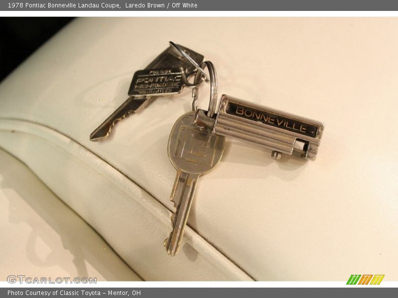 Keys of 1978 Bonneville Landau Coupe